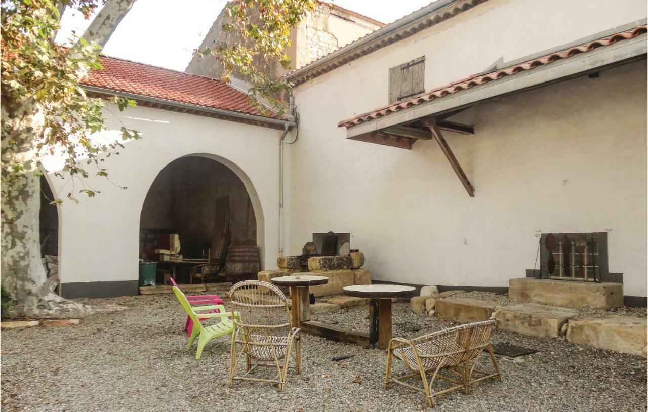 2 Bedroom Amazing Home In Narbona Exterior foto