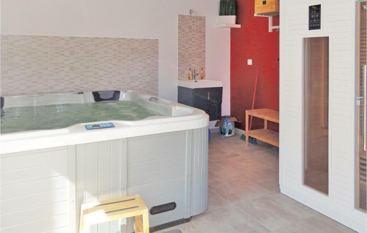 2 Bedroom Amazing Home In Narbona Exterior foto