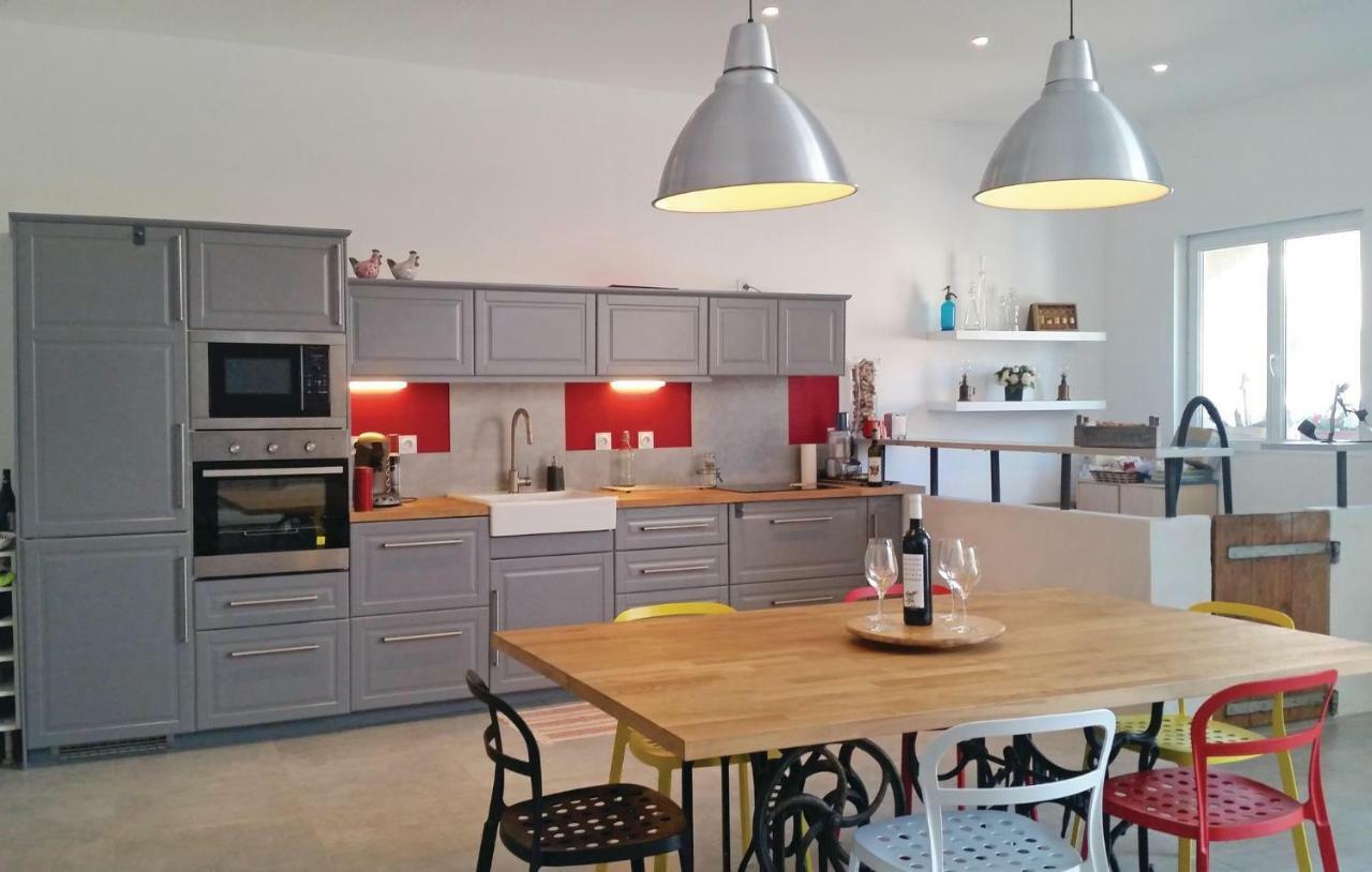 2 Bedroom Amazing Home In Narbona Exterior foto